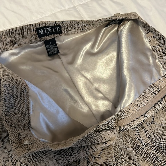 Vintage MIXIT SNAKE SKIN SNAKE PRINT PANTS.. - Picture 9 of 16